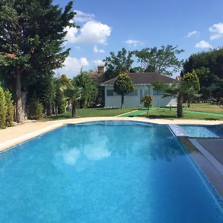Villa Nehir